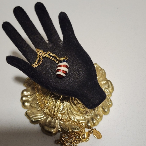 Joan Rivers Egg Pendant Necklace Gold Tone Enamel USA Flag Patriotic - Picture 3 of 5